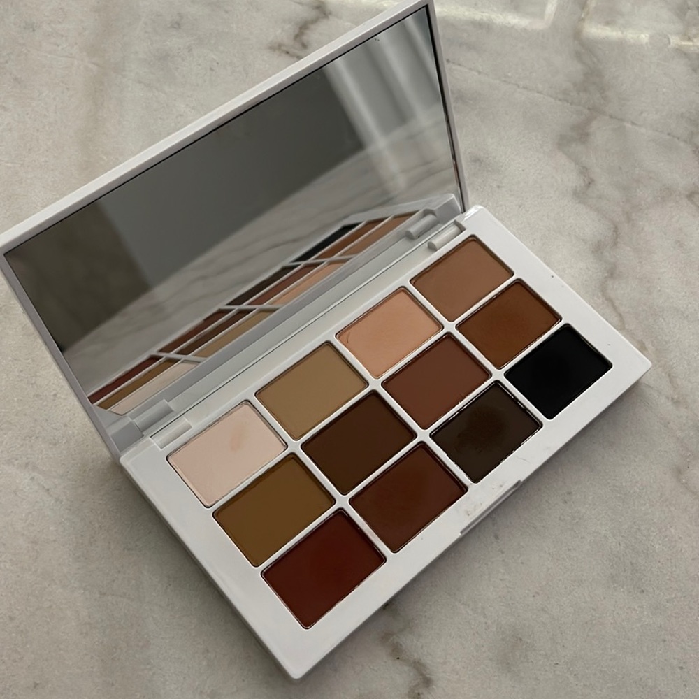 Makeup By Mario Master Mattes Eye Palette